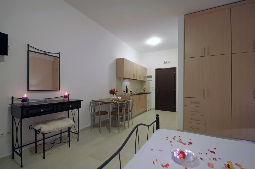 Anatoli Aparthotel Agia Pelagia  Buitenkant foto
